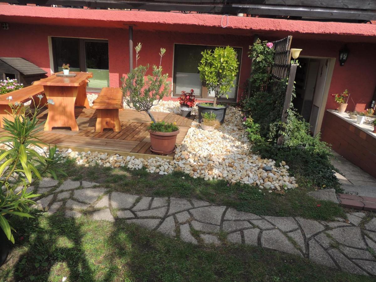 Ferienwohnung Am Hausberg In Radebeul Exterior foto
