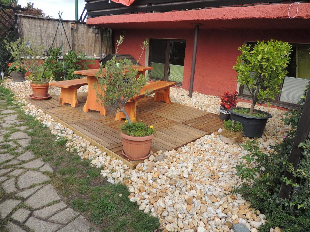 Ferienwohnung Am Hausberg In Radebeul Exterior foto