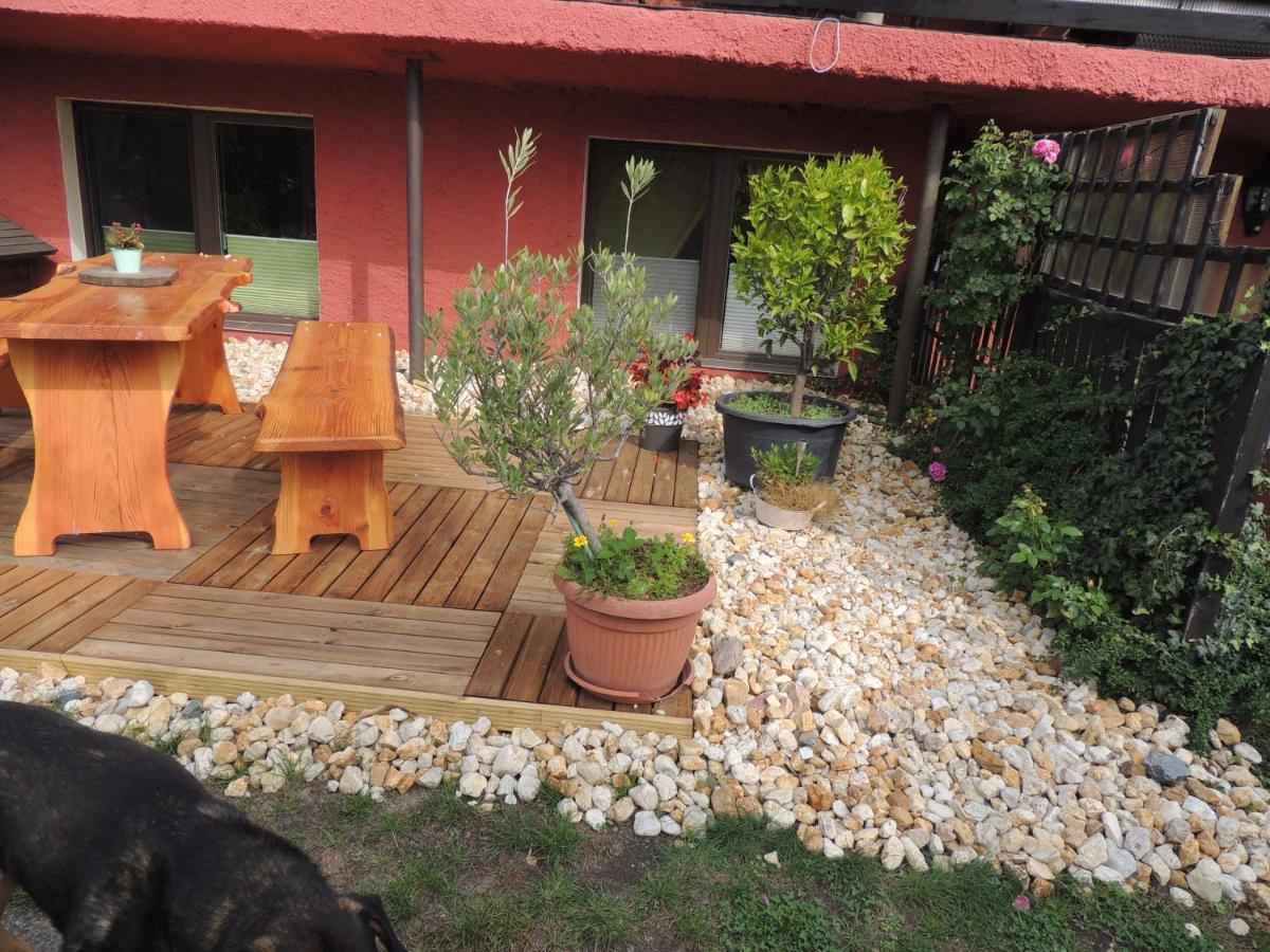 Ferienwohnung Am Hausberg In Radebeul Exterior foto